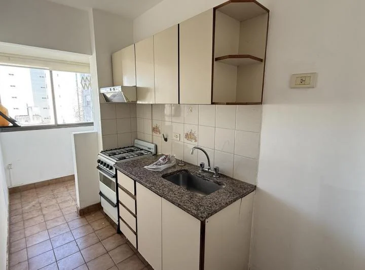 Departamento de 1 dormitorio, en alquiler. La Plata 4