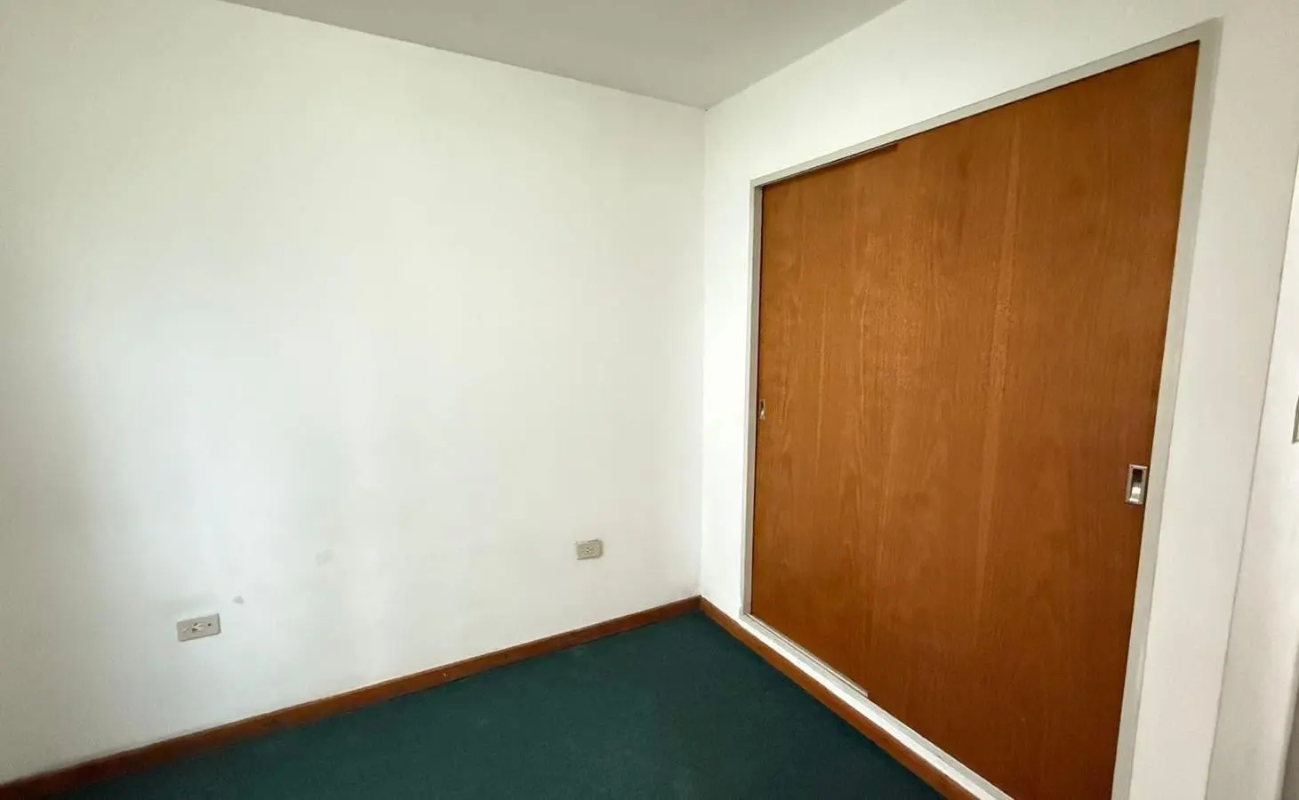 Departamento de 1 dormitorio en venta y alquiler, con cochera. La Plata 5