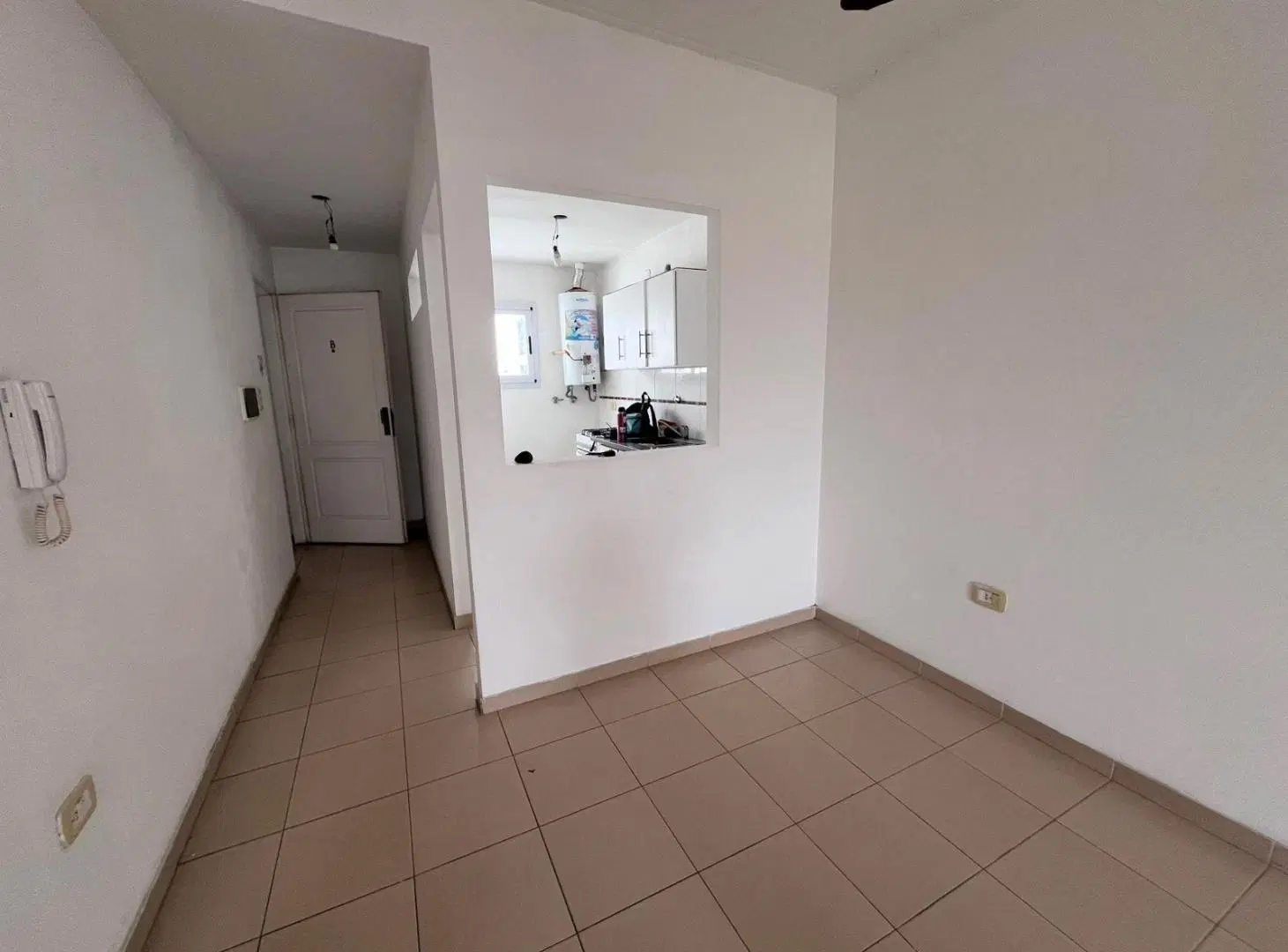Dto. en alquiler de 1 dormitorio. La Plata 1