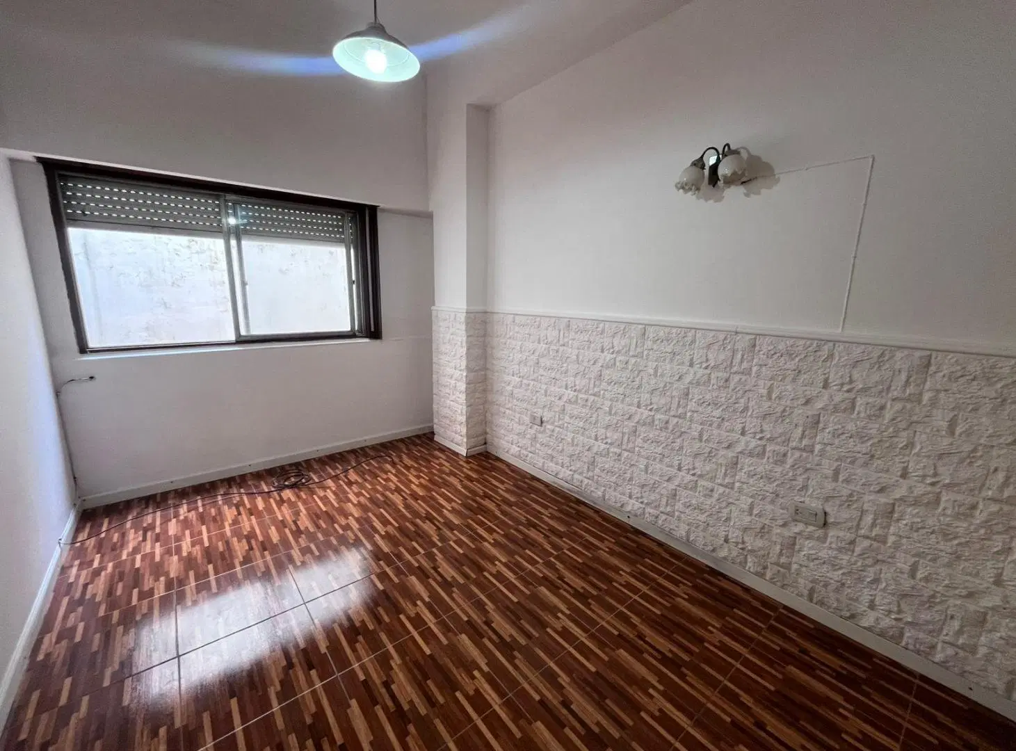 Departamento en alquiler de un dormitorio con patio. La Plata 4