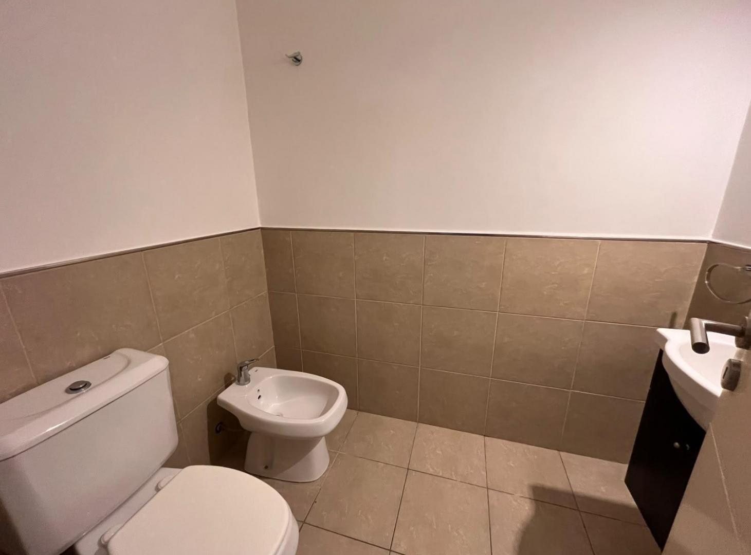 Foto de Oficina en alquiler. Zona Tribunales. La Plata, imagen 2