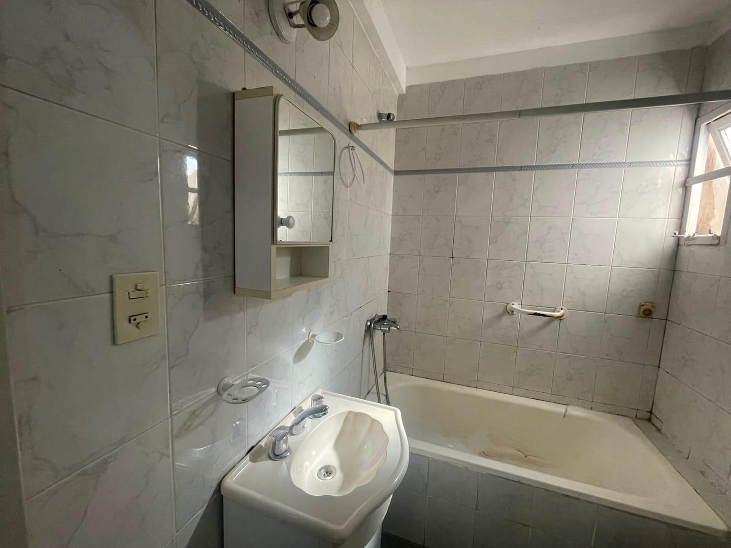 Foto de Departamento de un dormitrio en alquiler. La Plata, imagen 5