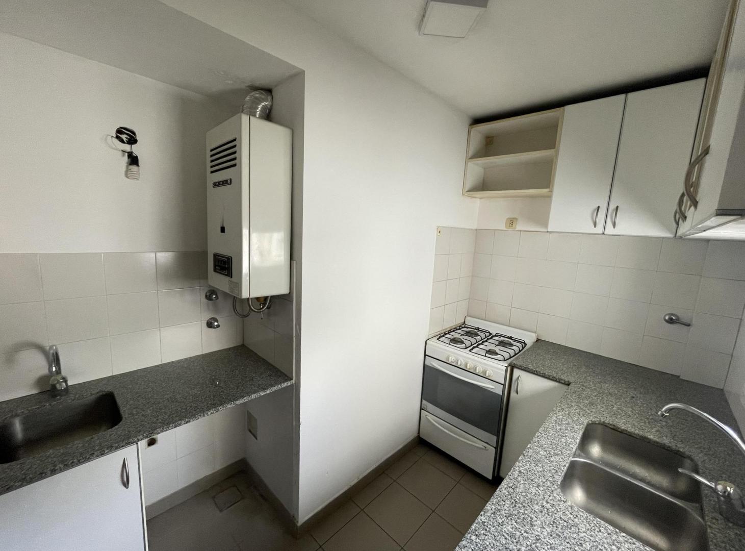 Foto de Departamento en venta, de 1 dormitorio. La Plata, imagen 4