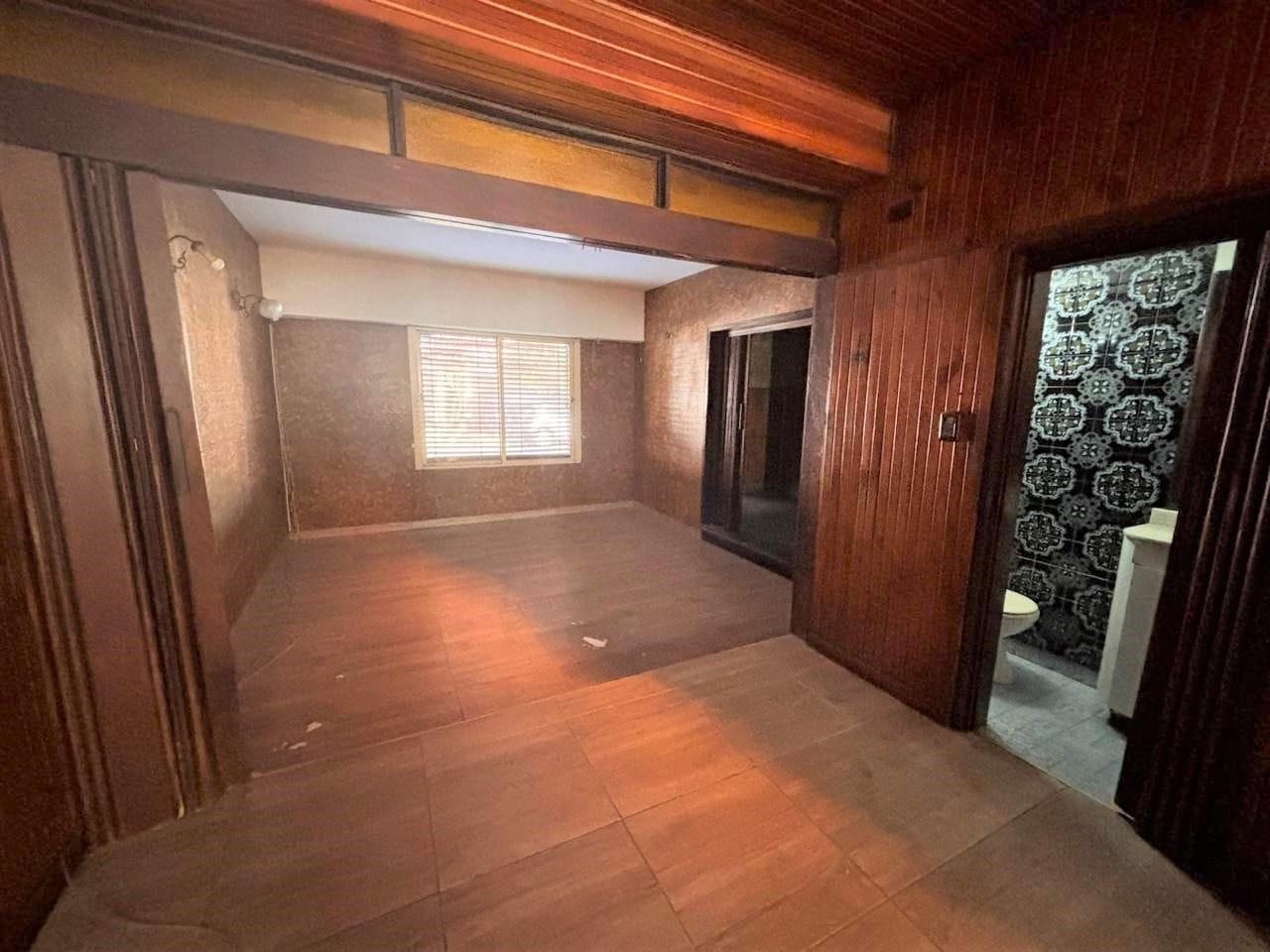 Foto de Casa en venta 2 dorm. con cochera y patio. La Plata, imagen 4
