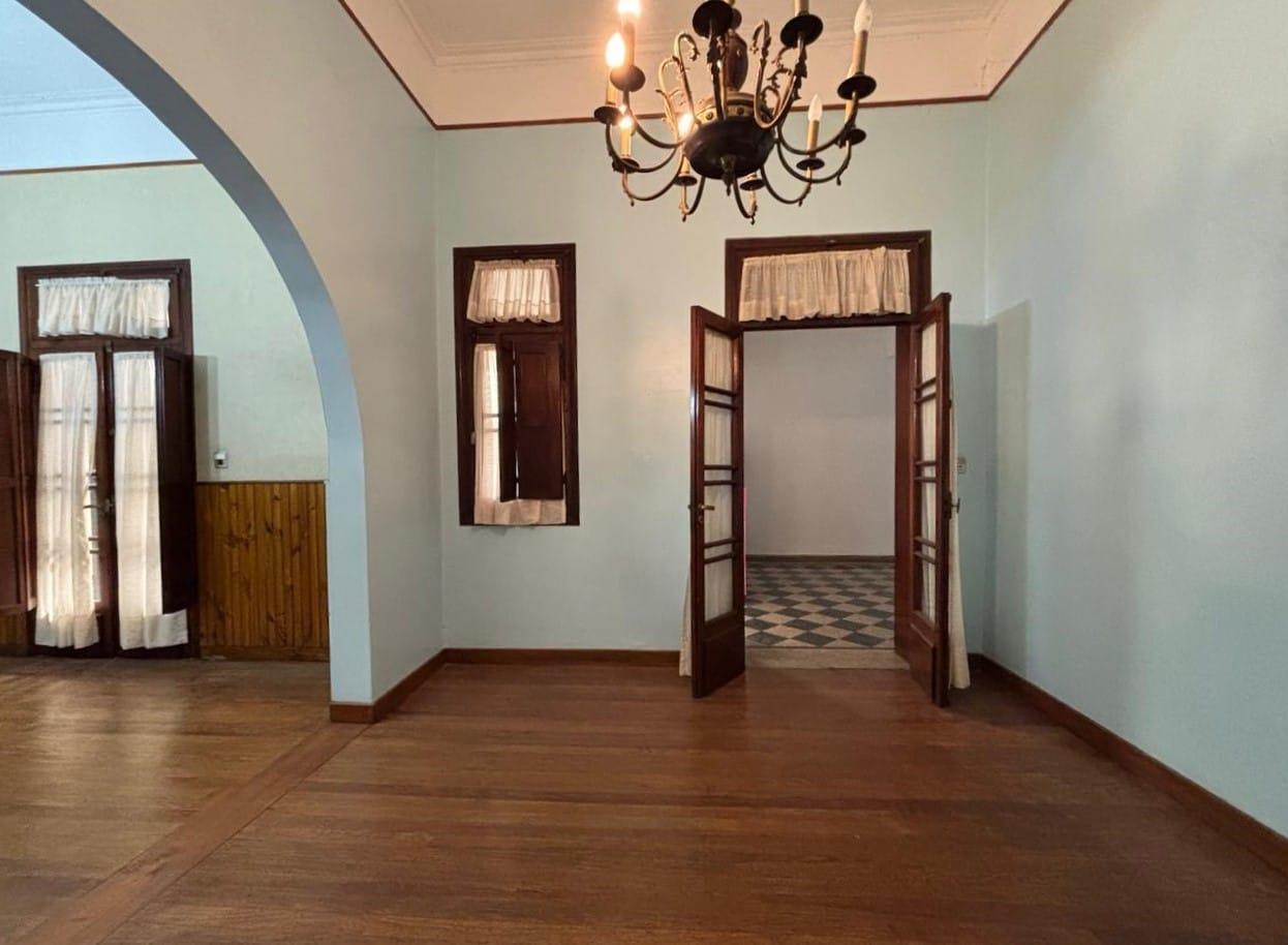 Foto de Casa PH, apta vivienda u oficinas. La Plata, semicentro., imagen 2