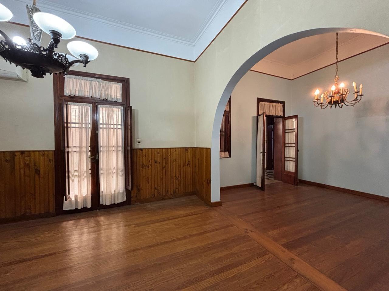 Foto de Casa PH, apta vivienda u oficinas. La Plata, semicentro., imagen 1