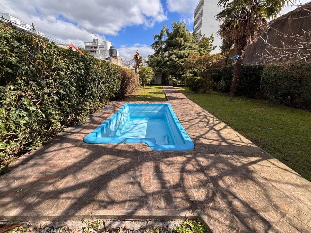 Foto de Casa en venta, apta varios destinos. La Plata, imagen 3