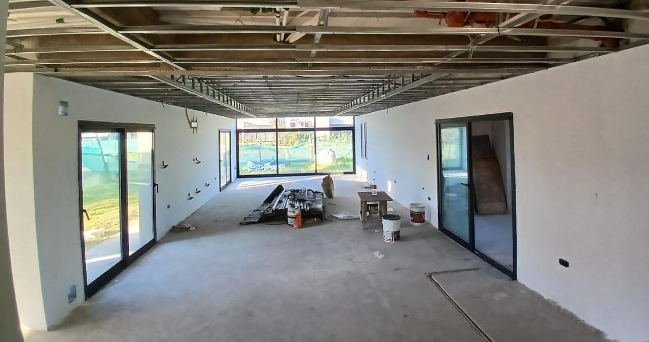 Foto de Casa en venta, en Barrio Privado "Greenville". Hudson, Berazategui., imagen 2