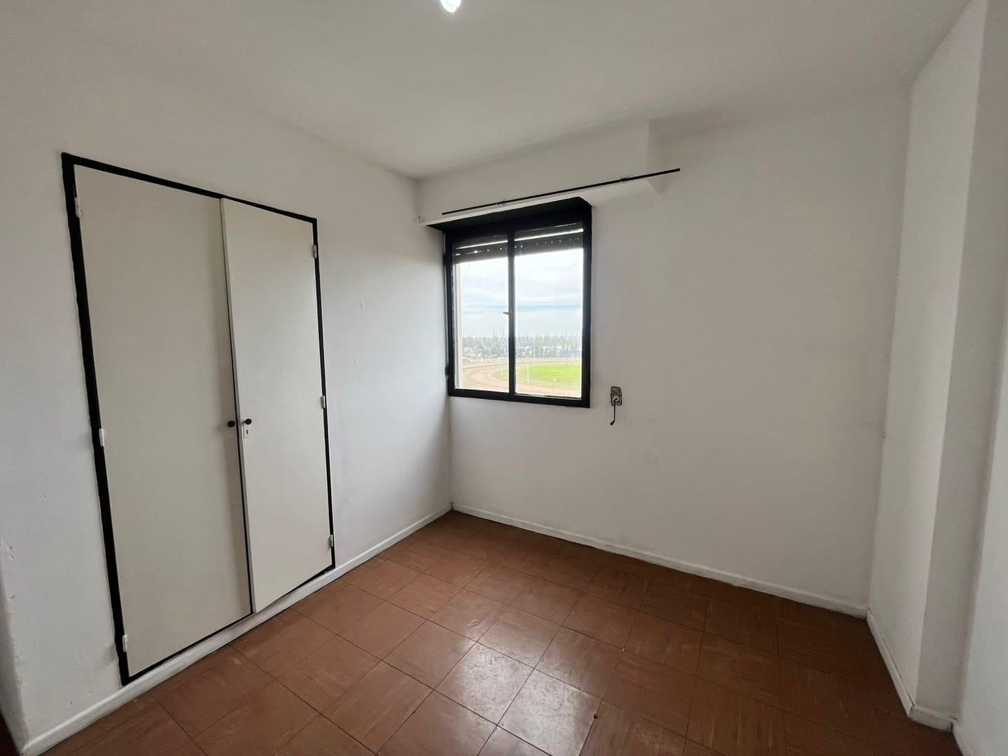 Foto de Departamento en venta de dos dormitorios. La Plata, imagen 5