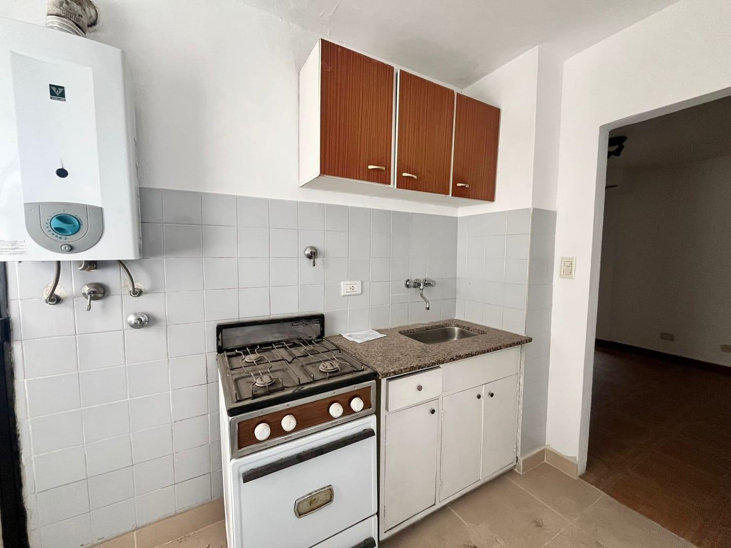 Foto de Departamento en venta de dos dormitorios. La Plata, imagen 2