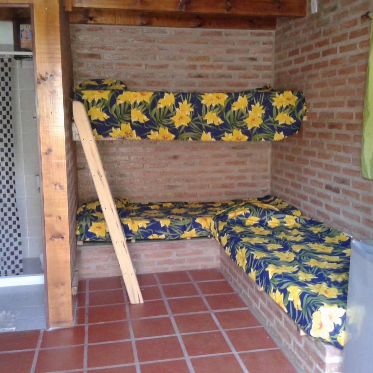 Casa 2 Dorm. + Monoambiente y Piscina 4