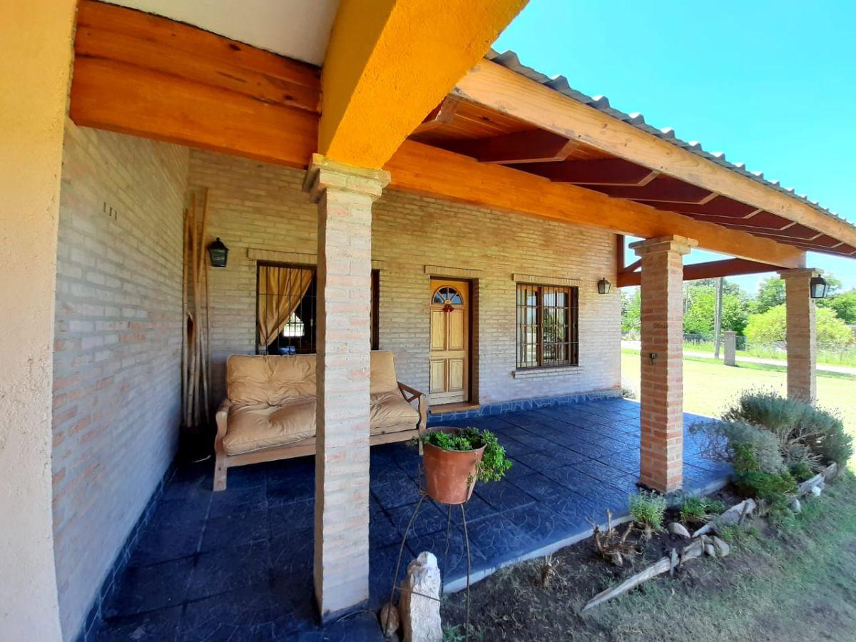 Foto de Casa con terreno de 1200m2, Bº El Vergel, apto uso comercial., imagen 2