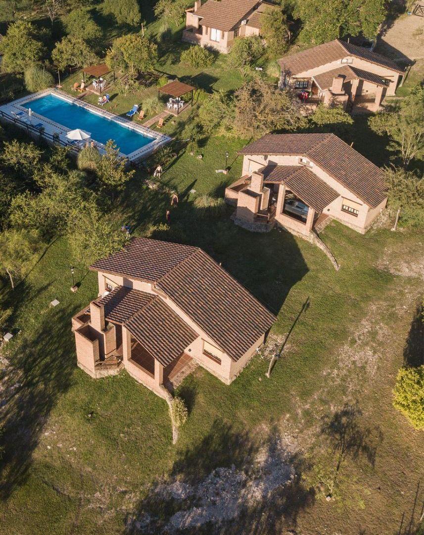 Foto de EN VENTA EMPRENDIMIENTO COMERCIAL Complejo de Cabañas amuebladas en, imagen 2
