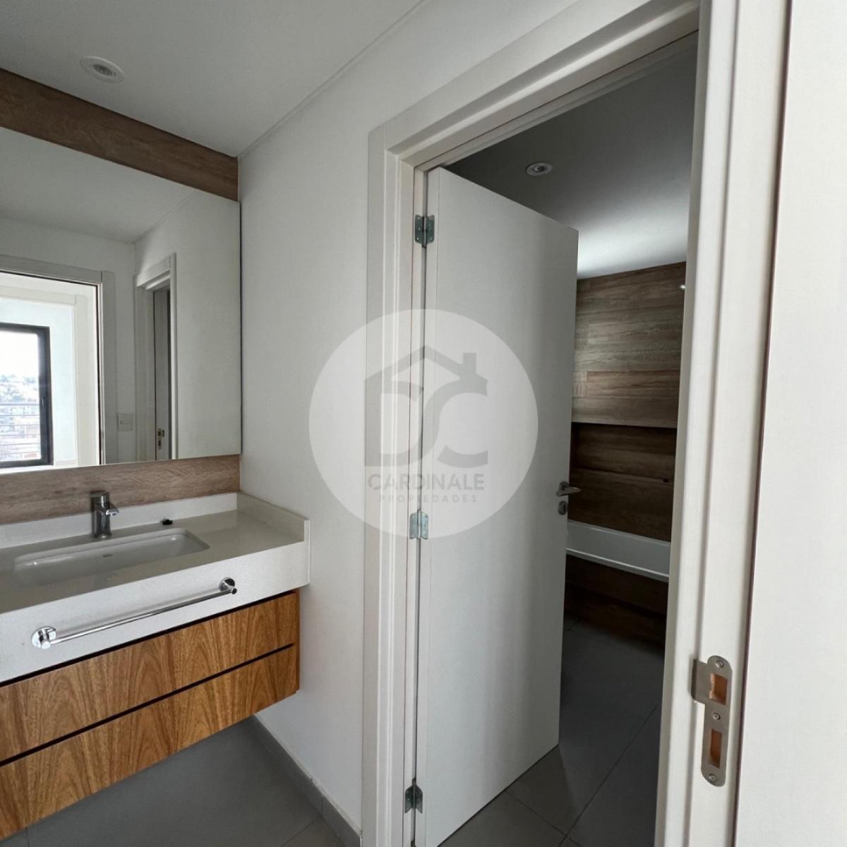 Semipiso Increíble en Venta Sobre Calle Paz, Tandil 1