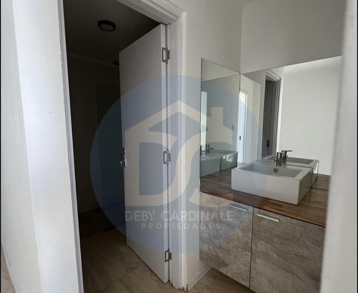 Triplex Soñado a La Venta! Moderno con Detalles de Categoría Ubicado en Roca y Montevideo, Tandil. 3