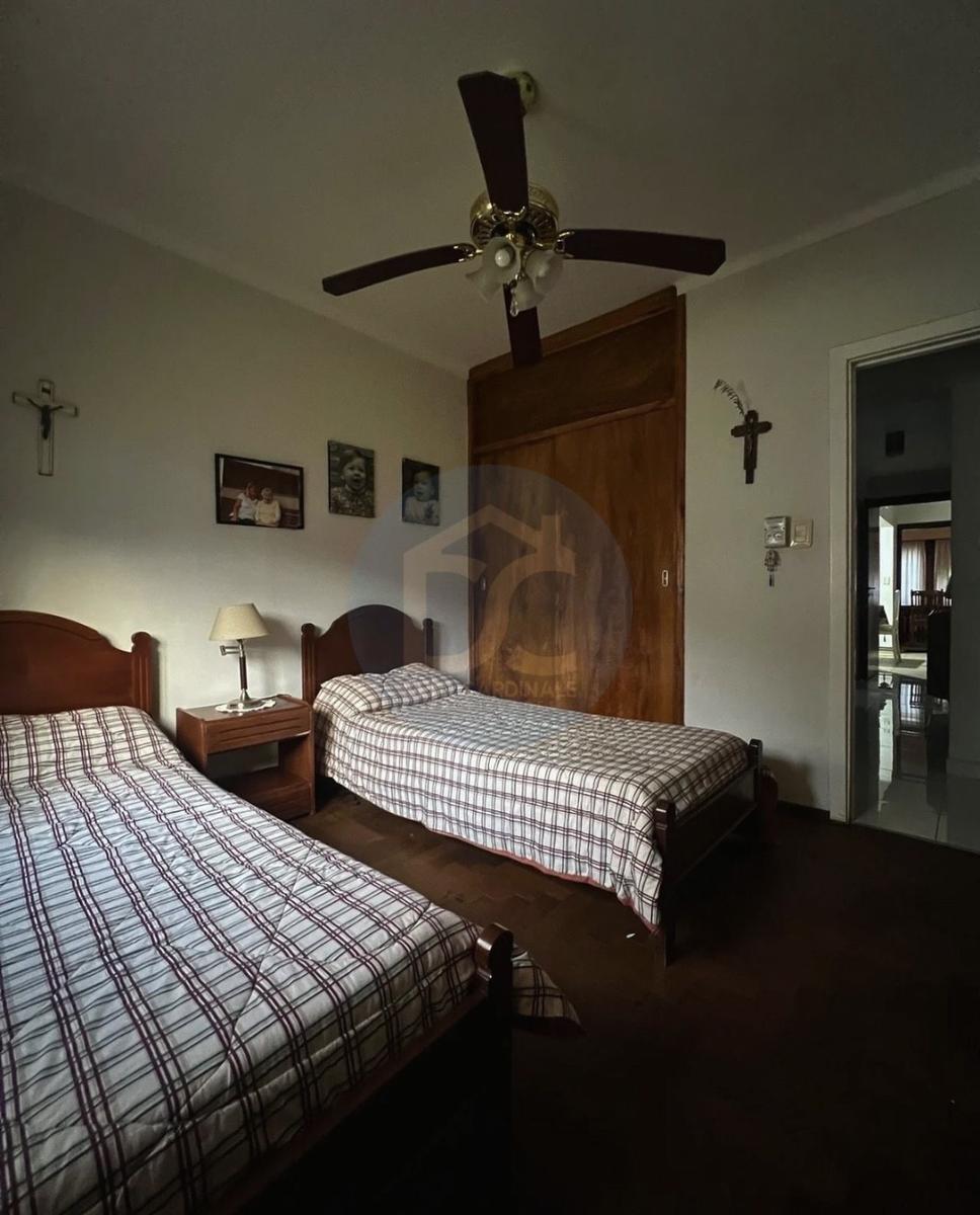Casa a La Venta Zona Semicentrica 1ro de Mayo 1100, Tandil! 2