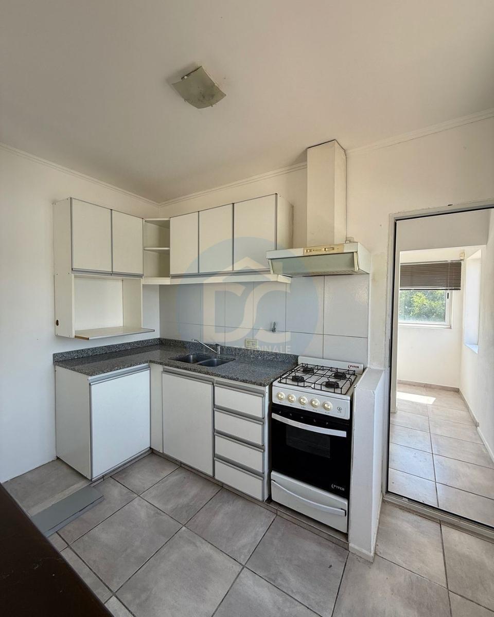 Departamento de 2 Dorm. Sobre Calle Suipacha 200, Tandil! 2
