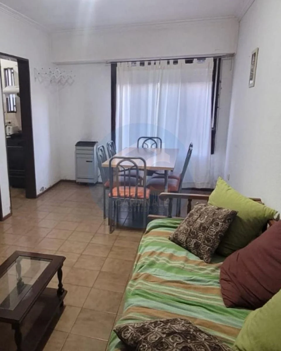 Departamento de 1 Dormitorio en Calle 25 de Mayo 650, Tandil 2