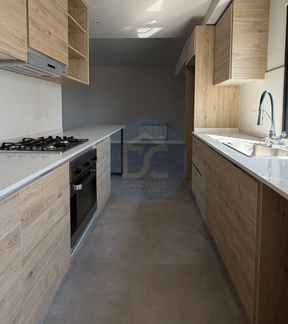 Foto de Semi piso sobre calle Belgrano al 300., imagen 4
