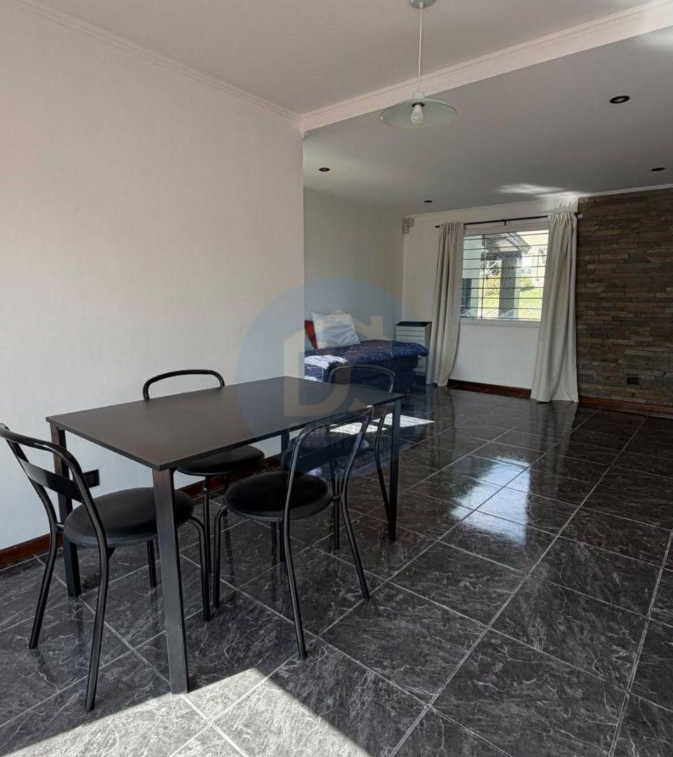 Foto de Casa a la venta de 2 dormitorios + monoambiente | Quinquela Martín 100., imagen 3