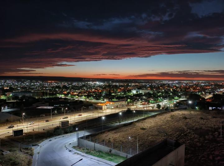 DOS DORMITORIOS CON VISTA PANORAMICA Y COCHERA 4
