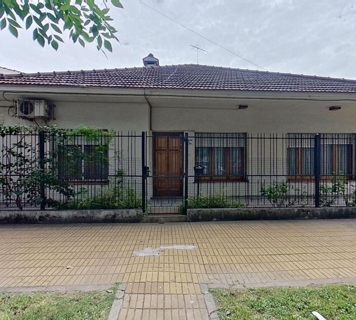 Venta Apto Credito Fcio Varela Centro con Pileta 1