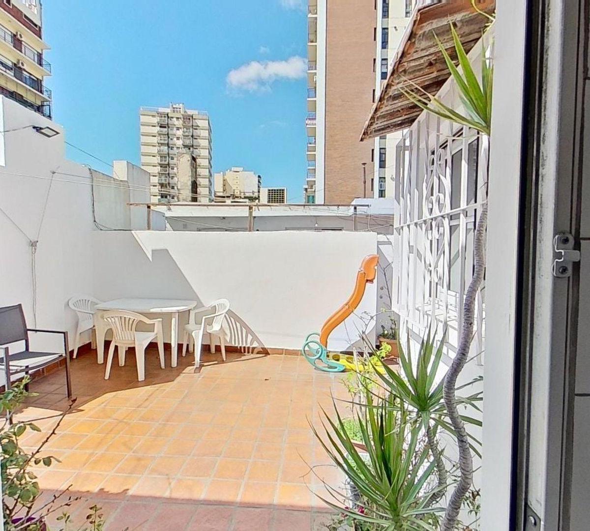 Venta Dpto 4 Amb. con Patio. Avellaneda Centro 3