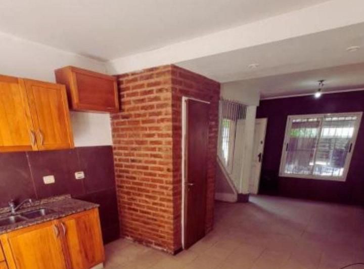 DUPLEX 3 AMBIENTES  COCHERA APTO CREDITO QUILMES 2