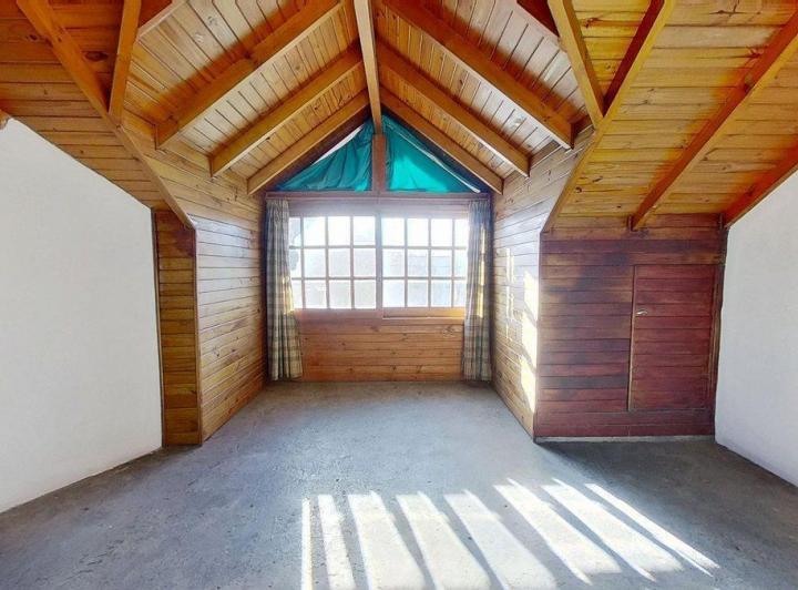 VENTA CASA 4 AMB CRUCE VARELA CON PARQUE Y COCHERA 3