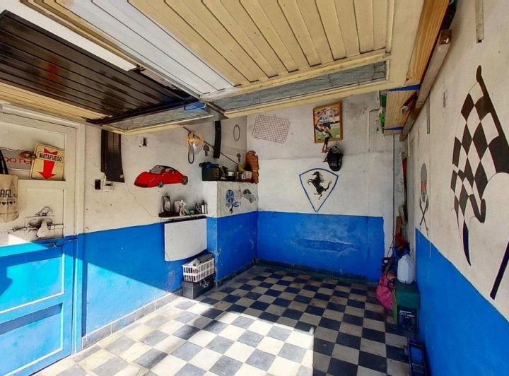 VENTA PH 5 AMBIENTES CON TERRAZA, COCHERA Y PATIO 3