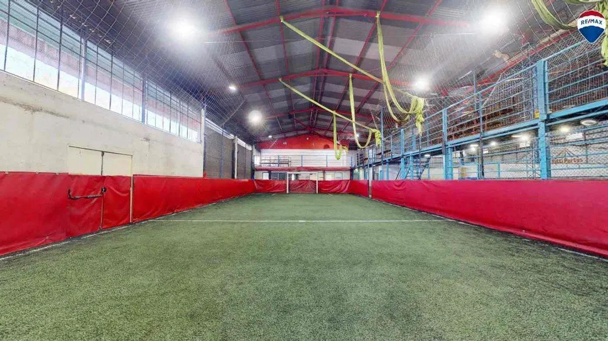 VENTA LOCAL GALPON DEPOSITO SOLANO CENTRO 1152 M2 2