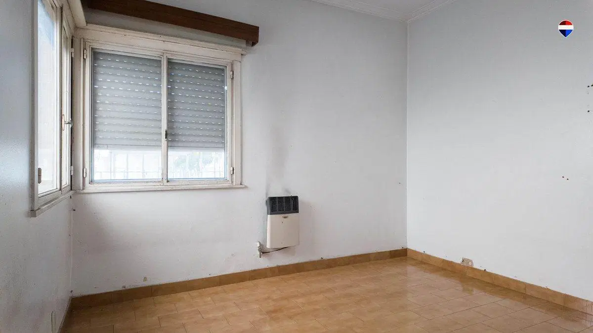 VENTA CHALET 3 AMB - DESARROLLO O REFACCIÓN BERNAL 4