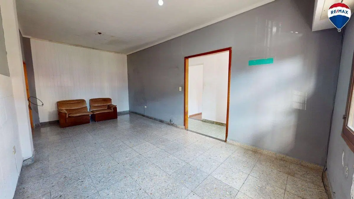 VENTA CASA 8 AMB EN ADROGUÉ 4