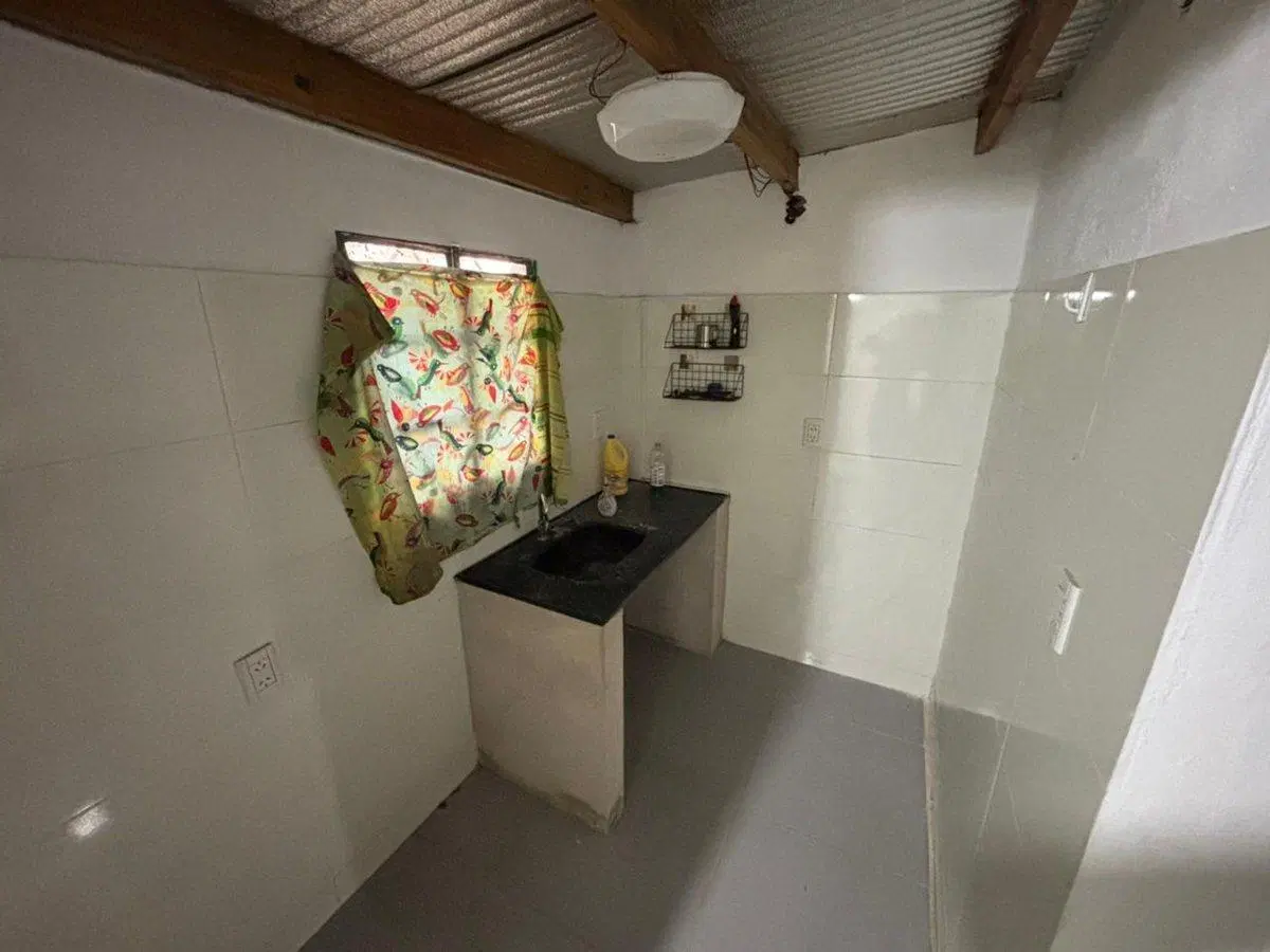VENTA DE CASA 4 AMB CON LOCAL-COCHERA EN ALT BROWN 3