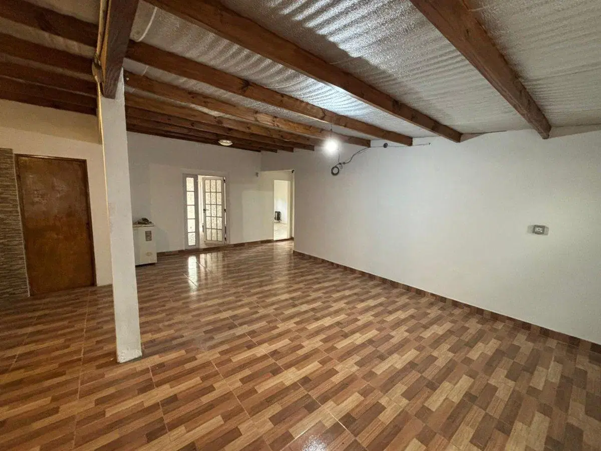 VENTA DE CASA 4 AMB CON LOCAL-COCHERA EN ALT BROWN 2