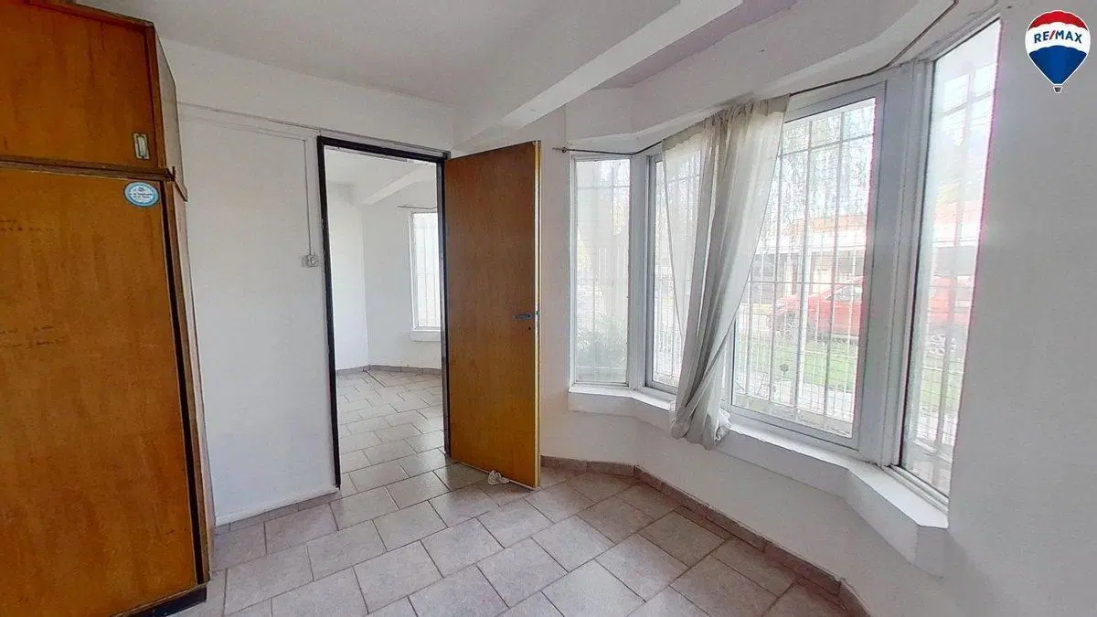 VENTA CASA 4 AMBIENTES CON PARQUE EZPELETA 4