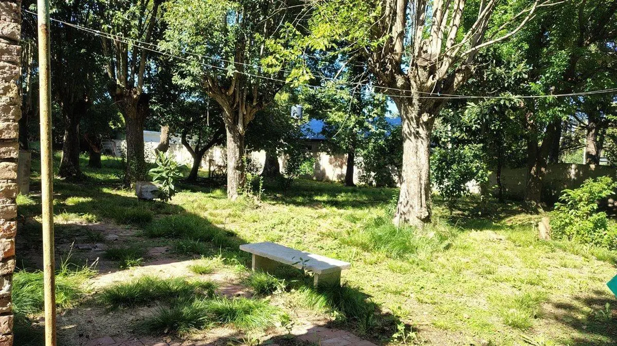 VENTA AMPLIO LOTE DE 1900 m2 SOURIGUES 5