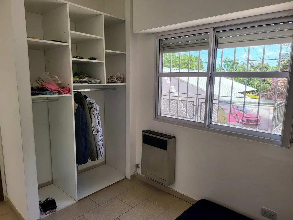 CASA 6 AMBIENTES VENTA LUIS GUILLON APTA CREDITO 3