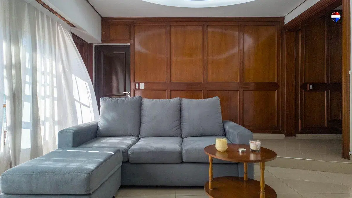 VENTA CASA 4 AMB CON COCHERA, PATIO Y QUINCHO 4