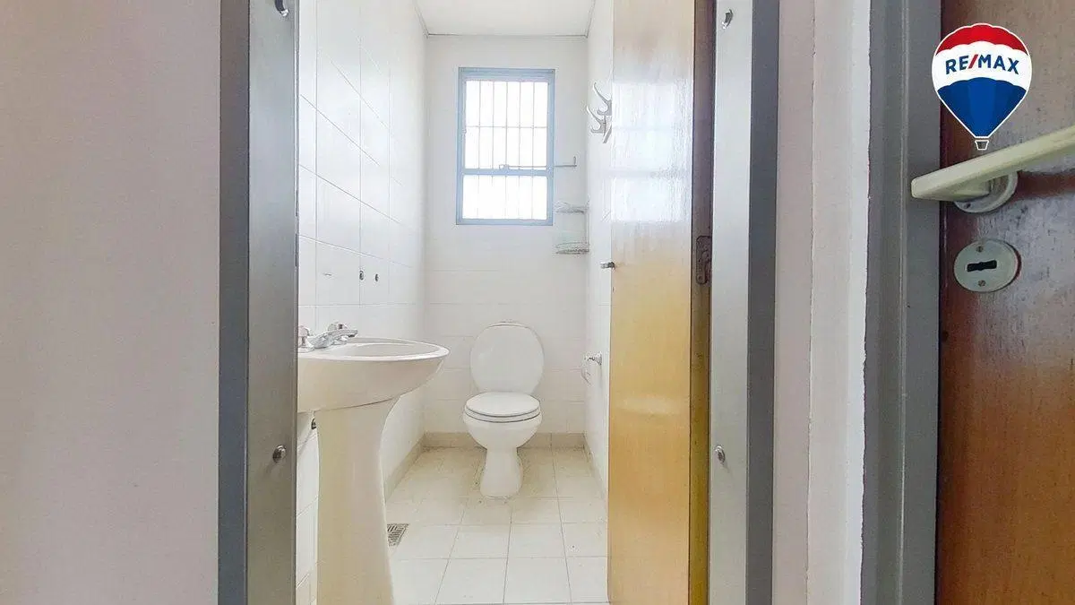 VENTA CASA 4 AMB CON GALPÓN LANÚS ESTE 4