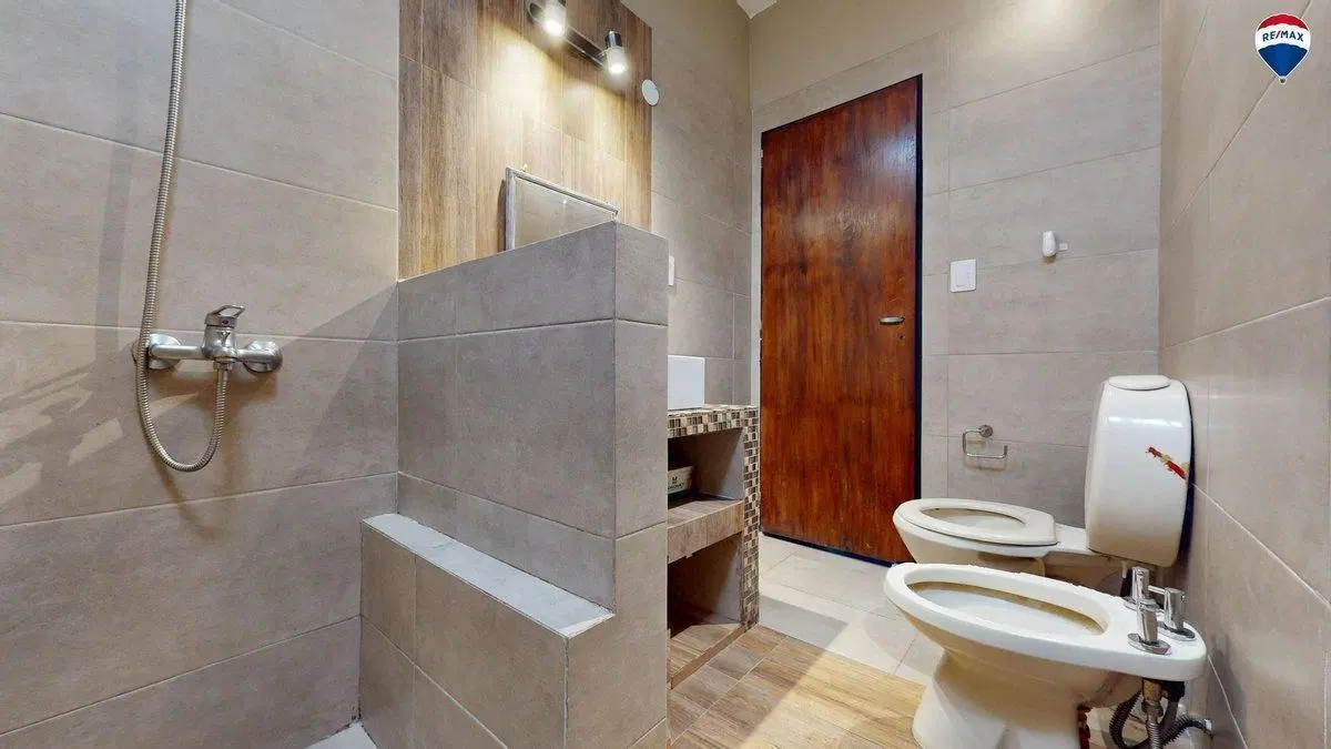 VENTA CASA 5 AMB CON PARQUE Y PILETA EZPELETA 5