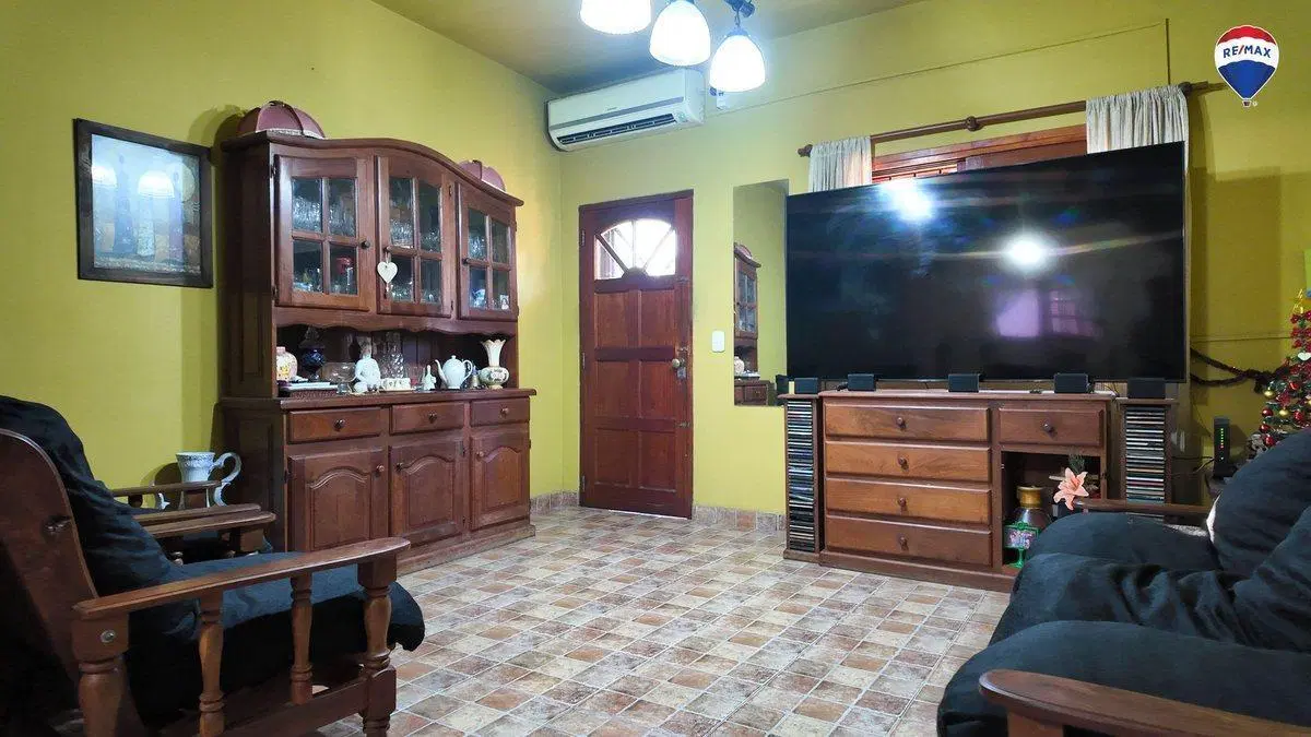 VENTA CASA 3 AMB PATIO COCHERA PARRILLA AVELLANEDA 4