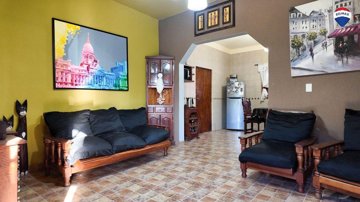 VENTA CASA 3 AMB PATIO COCHERA PARRILLA AVELLANEDA