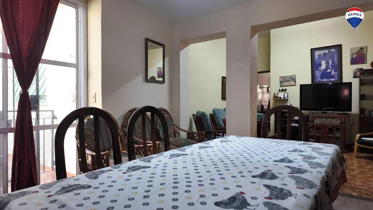 CASA 4 AMB EN VENTA EN GERLI LOCAL PATIO PARRILLA. 2