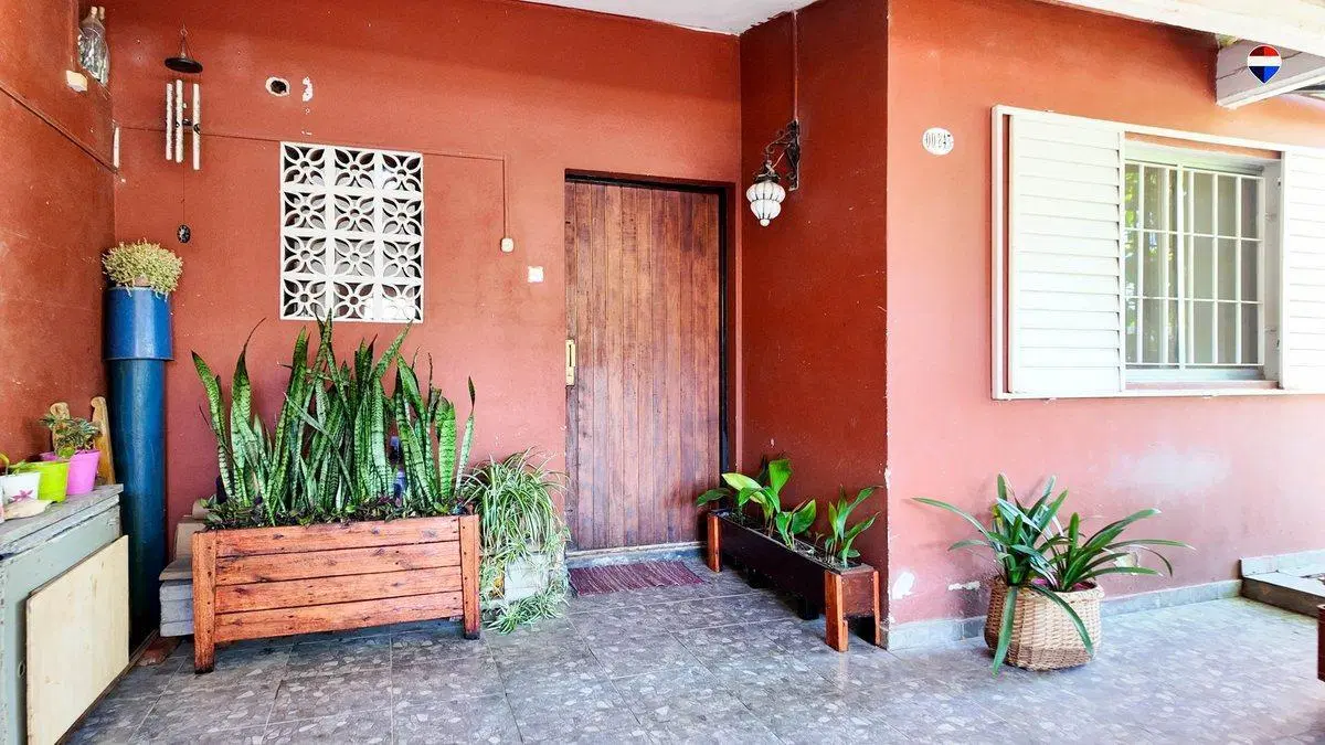 VENTA CASA 4 AMB COCHERA Y PATIO BERAZATEGUI 3