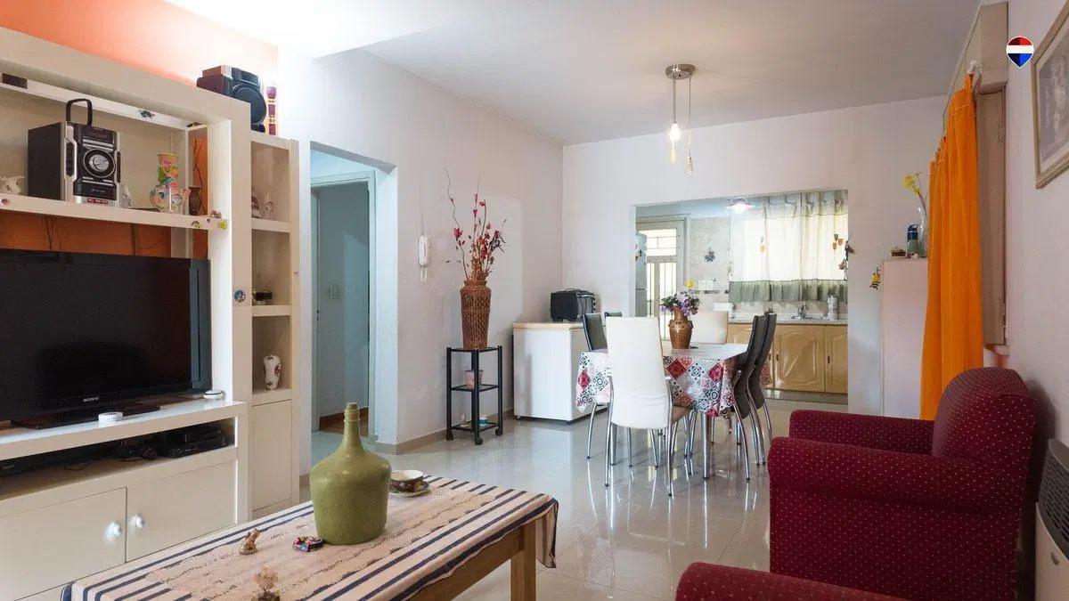 VENTA CASA 4 AMB COCHERA PARRILLA PATIO GERLI 2