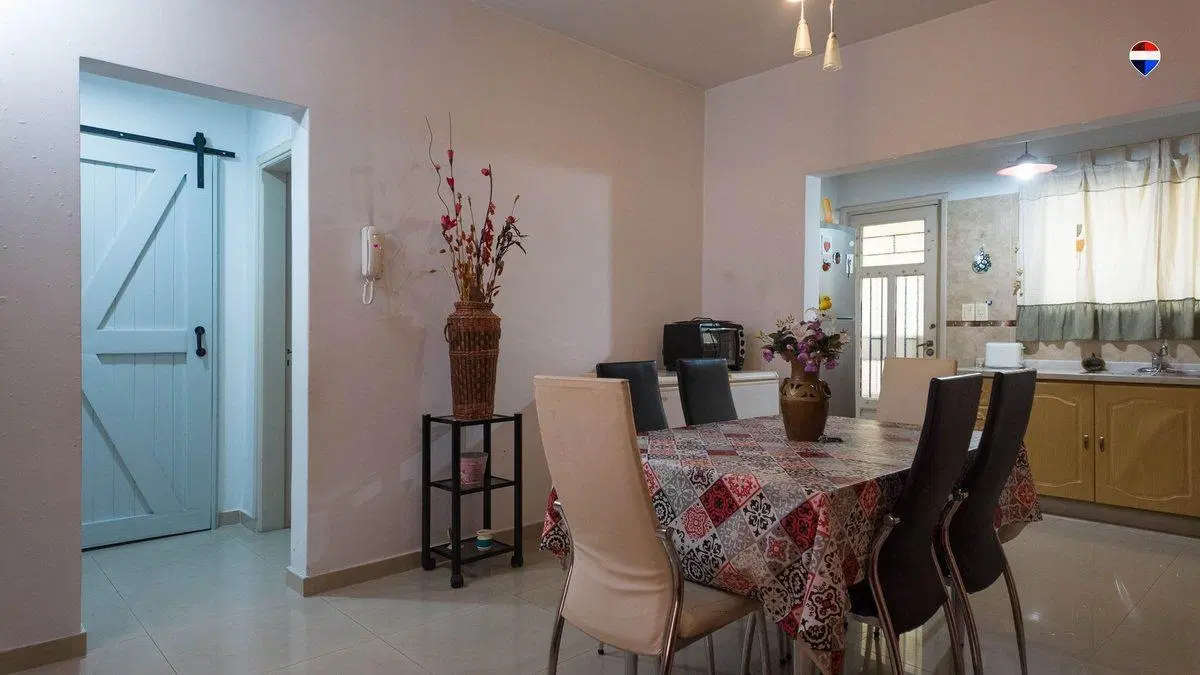 VENTA CASA 4 AMB COCHERA PARRILLA PATIO GERLI 3