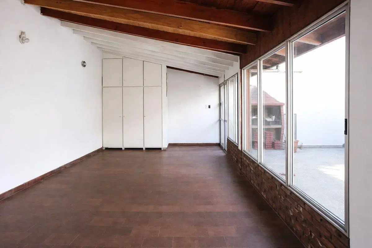 CASA 3AMB VENTA EN PINEYRO CON QUINCHO Y COCHERA 4