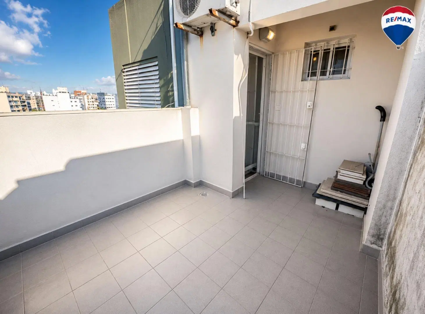 VENTA 2 AMBIENTES AVELLANEDA CENTRO 5