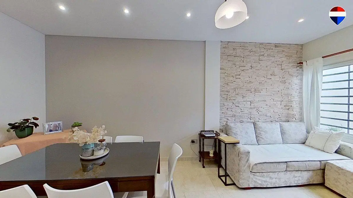 VENTA DPTO 3 AMB FCIO VARELA CENTRO CON  PATIO 2